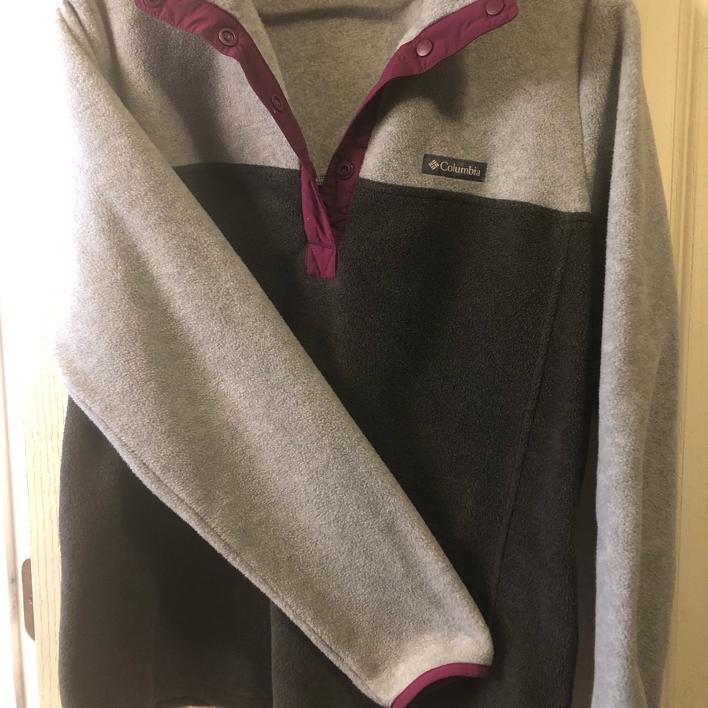 Columbia pullover